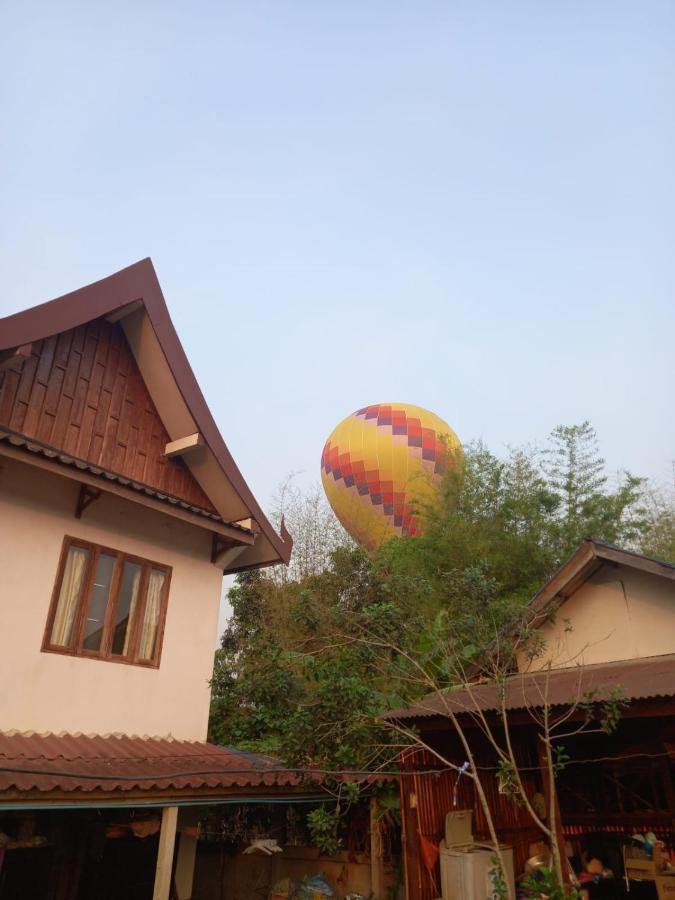 Riverside Garden Hostel Vang Vieng Luaran gambar