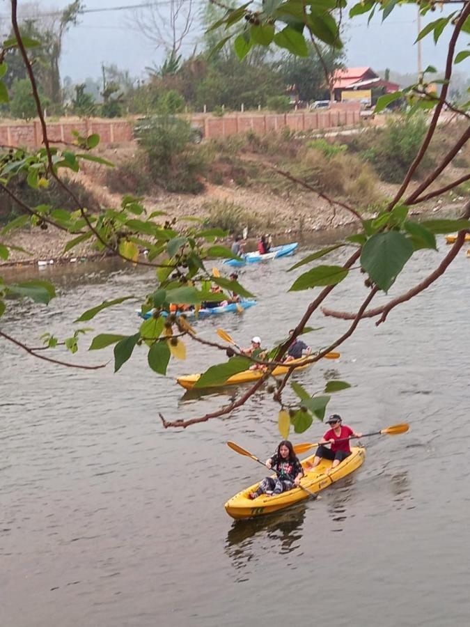 Riverside Garden Hostel Vang Vieng Luaran gambar