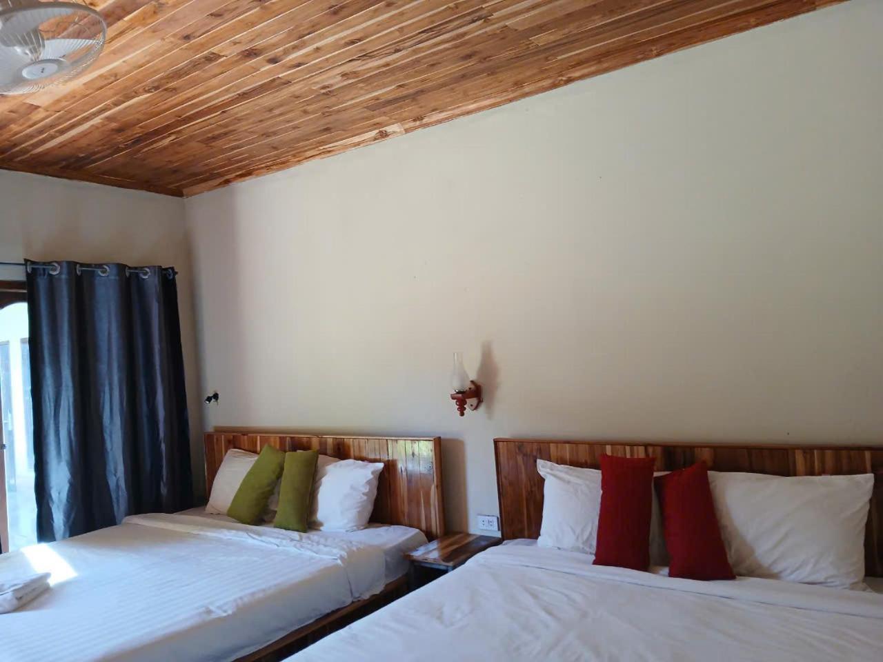 Riverside Garden Hostel Vang Vieng Luaran gambar